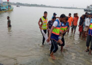 পদ্মায় বাল্কহেডে ধাক্কা স্পিড বোটের, প্রাণ গেল ২৬ জনের