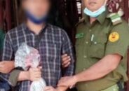 বরিশাল এয়ারপোর্টে বিদেশী মদসহ প্রকৌশলী আটক