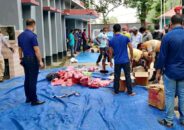 হিলিতে খাদ্যপণ্য আমদানীর আড়ালে ভারতীয় কাপড় পাচার