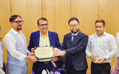 দেশসেরার স্বীকৃতি পেলেন চট্টগ্রাম সিটি মেয়র ডা. শাহাদাত হোসেন