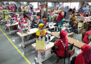 পোশাক রফতানিতে ঘুরে দাঁড়ানোর আভাস