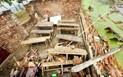 গাইবান্ধায় ঝড়ে লন্ডভন্ড ৫ শতাধিক বাড়িঘর, ৯ ইউনিয়নে বিদ্যুৎ সরবরাহে বিঘ্ন