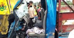 বগুড়ায় দুই ট্রাকের সংঘর্ষে নিহত ৪