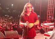 মঞ্চে একজন শিল্পীর দিকে বোতল ছুড়ে মারা হবে এমনটি কখনও ভাবিনি, তবুও বিষয়টি ক্ষমাসুন্দর দৃষ্টিতে দেখতে চাই